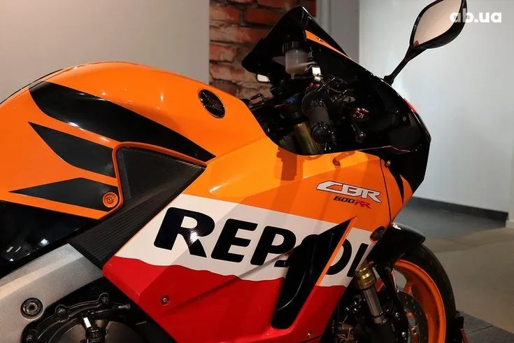 Honda CBR Image 3